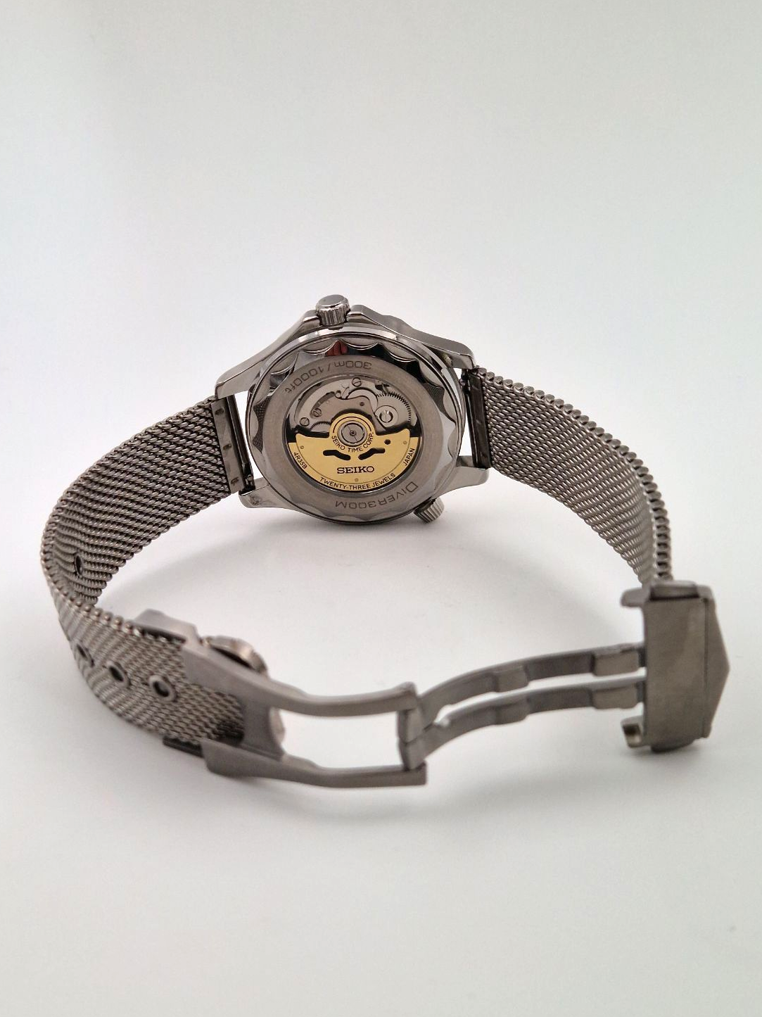 007 James - Seamaster Mod