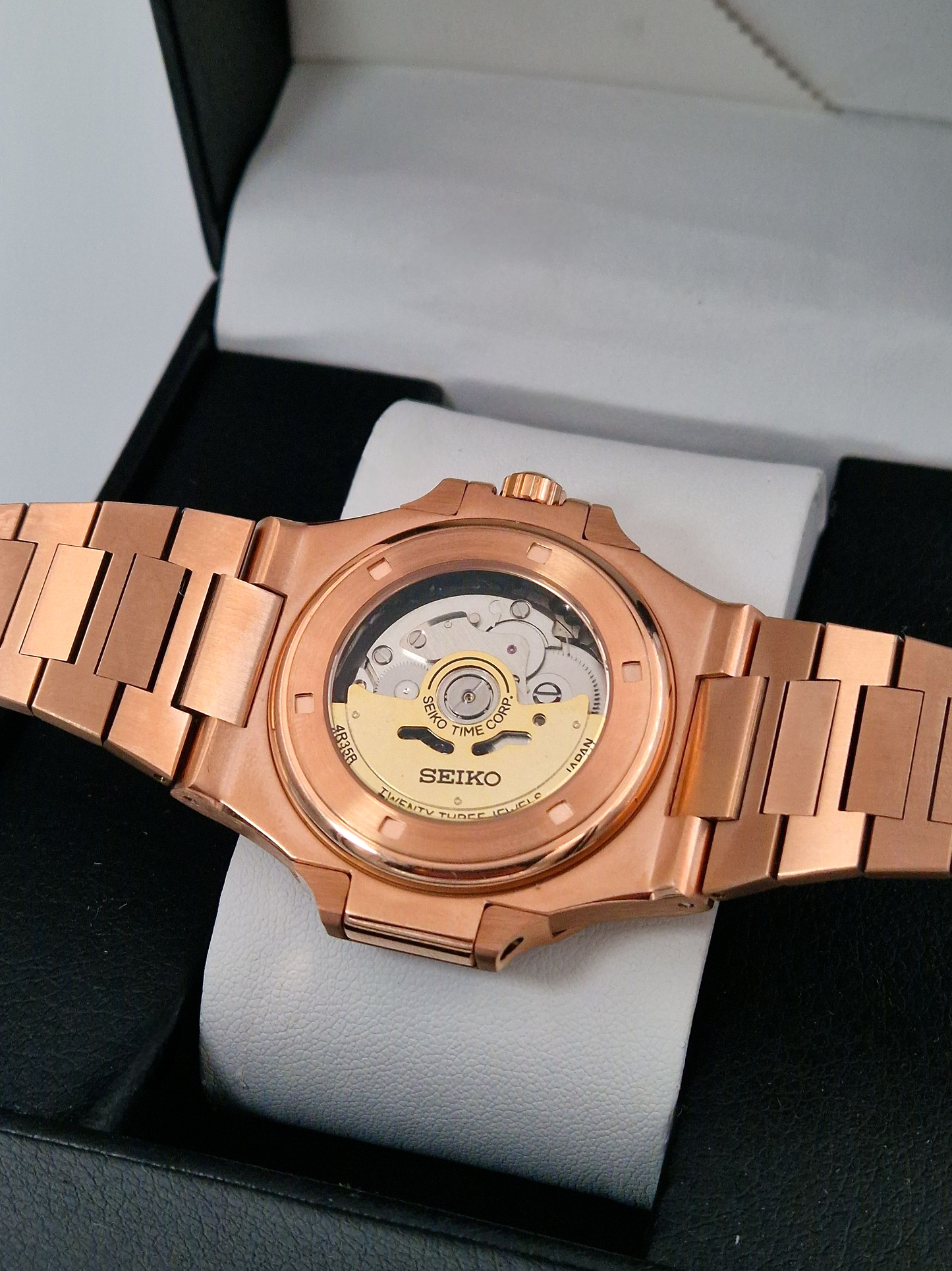 Rose Gold - Nautilus Mod