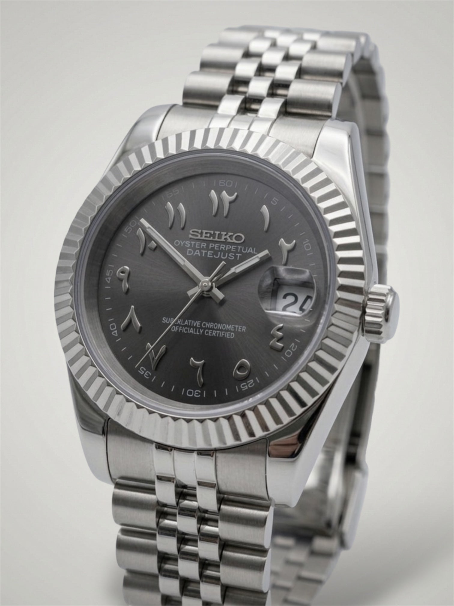Seikomod-gray-arabic-jubilee-fluted-bezel-seikomod-se