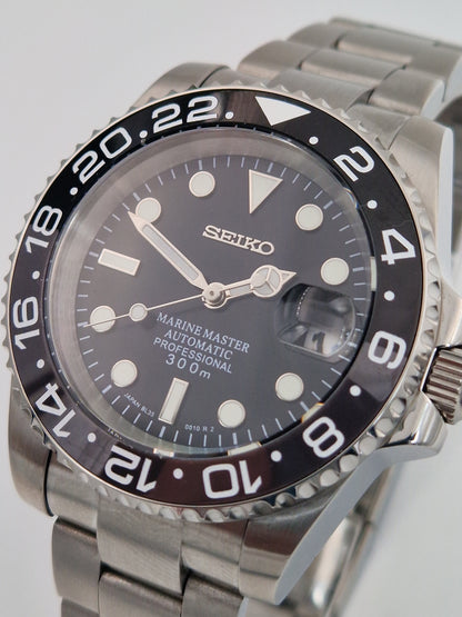 Bruce Wayne - Submariner Mod