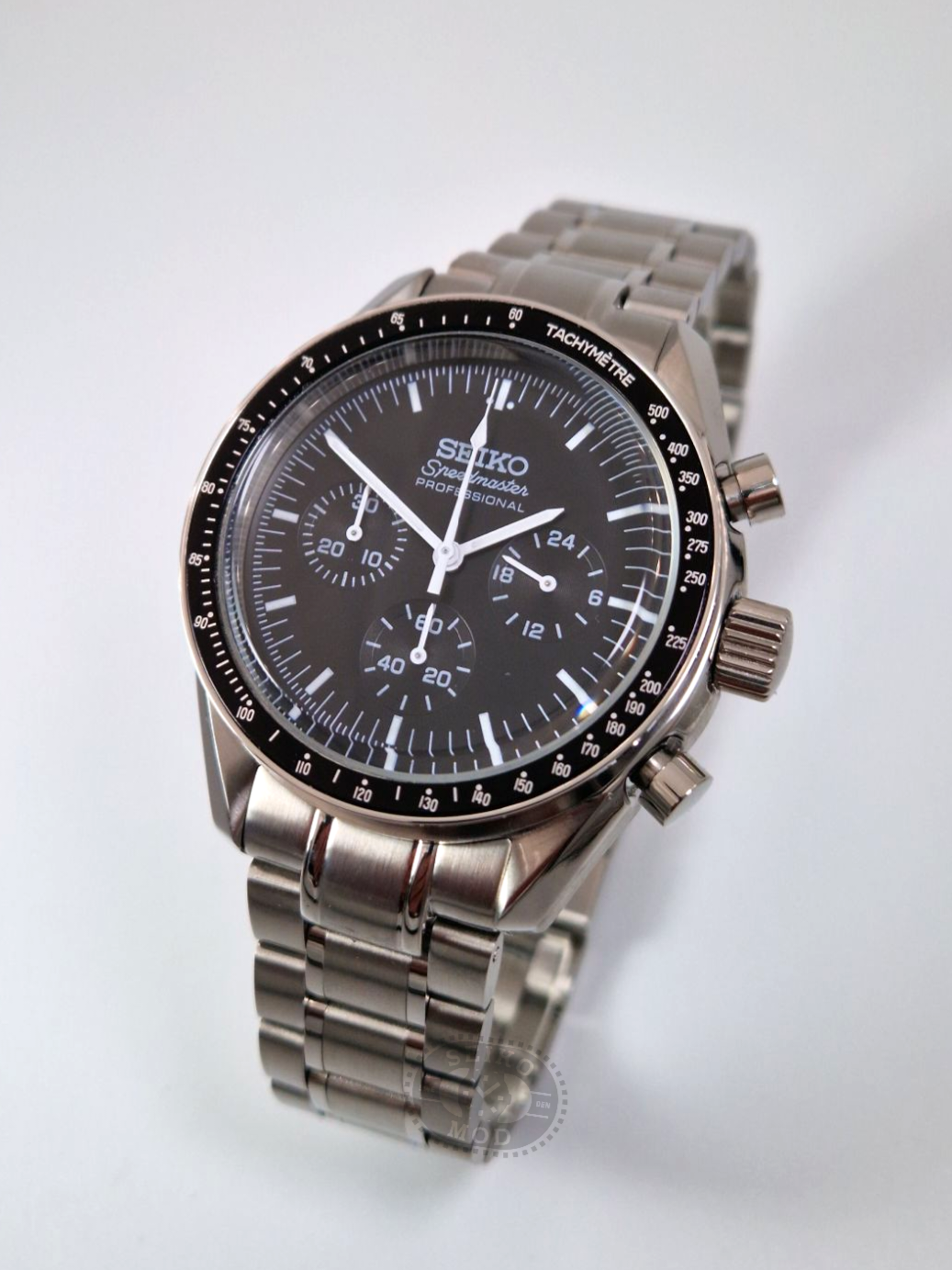 Speedmaster mod in black